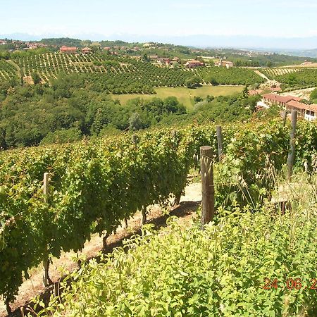 Tenuta Calabiana Diano dʼAlba Εξωτερικό φωτογραφία