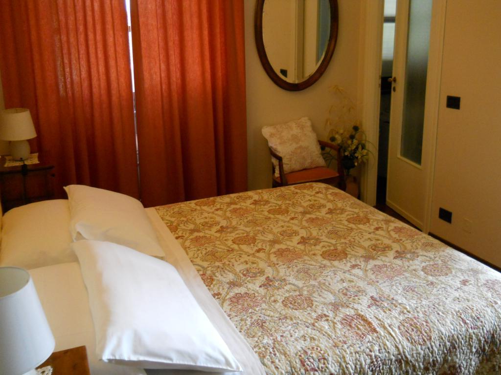Tenuta Calabiana Diano dʼAlba Εξωτερικό φωτογραφία